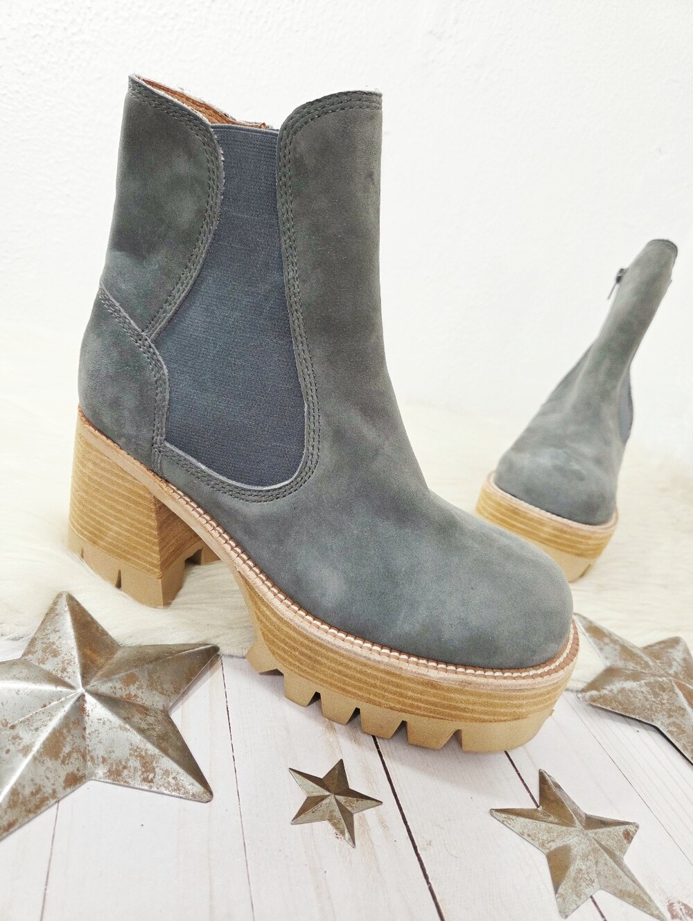 Jeffrey Campbell x Free People Preston lug sole chelsea boots gray women's 8.5
